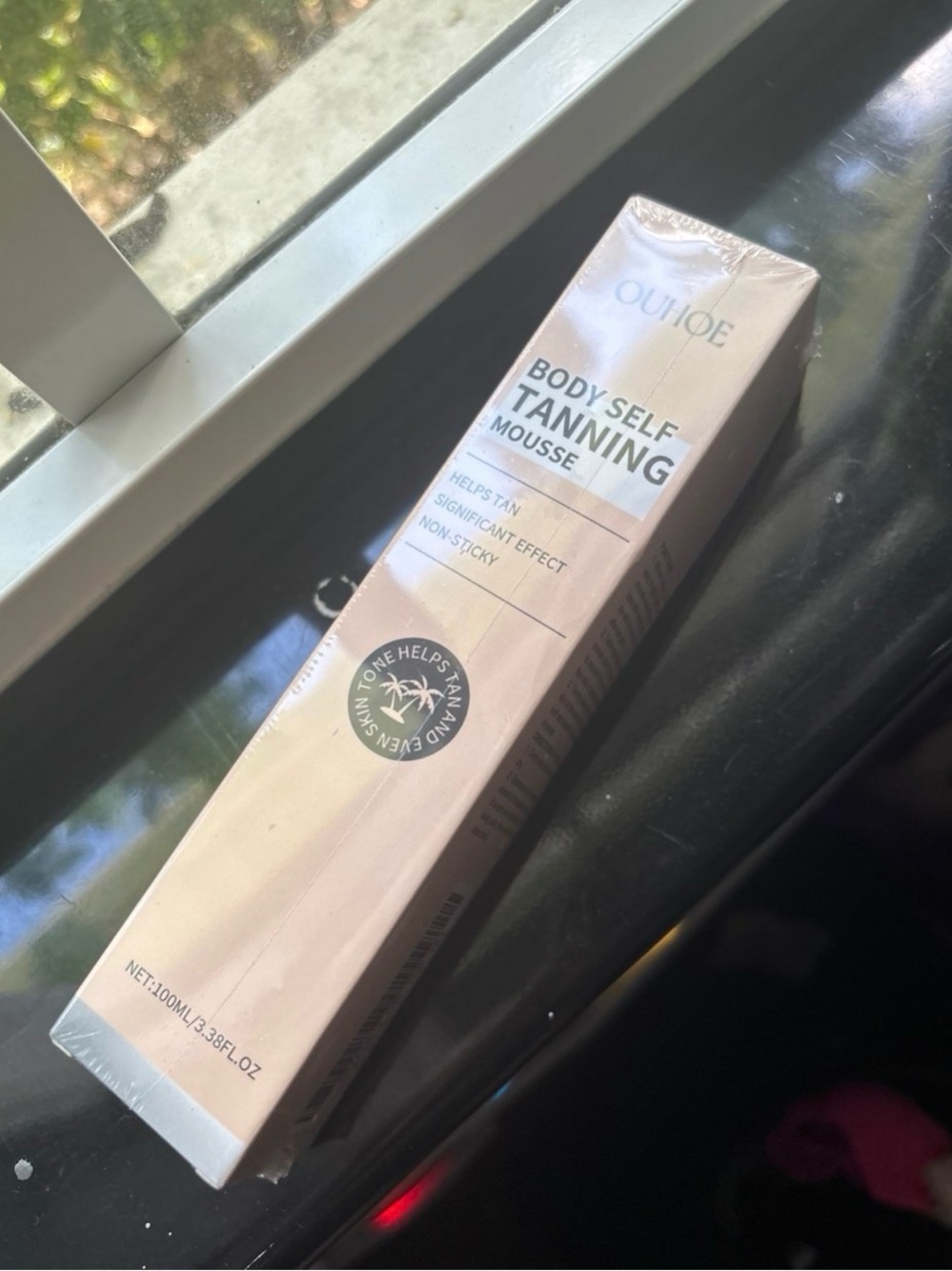 Body Self Tanning Mousse – Light Beige
